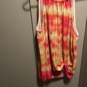 Tye dye tank
